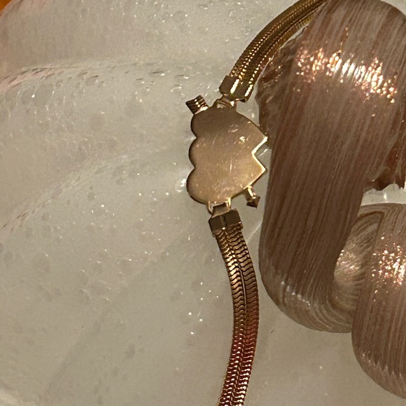 Beautiful double heart bracelet goes with practically anything u decide to wear - Picture 3 of 8